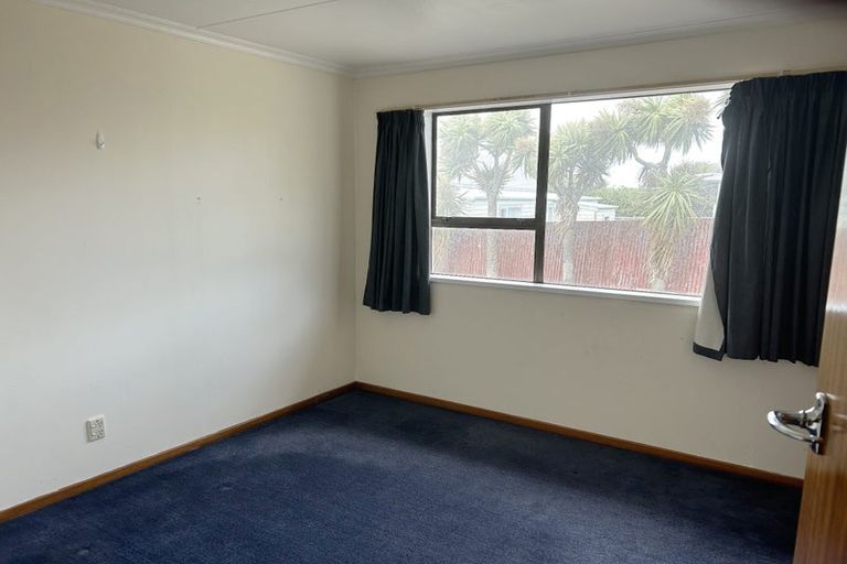 Photo of property in 15 Blackwater Street, Bluff, 9814