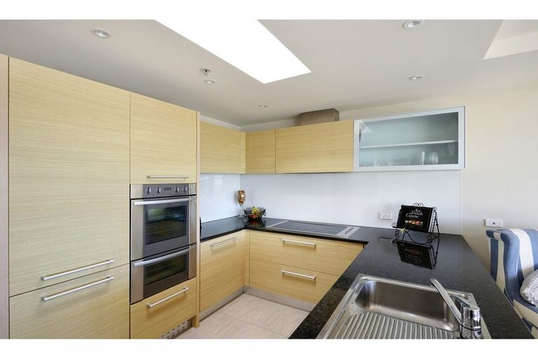 Photo of property in 6/9 Bisley Avenue, Moana, Nelson, 7011