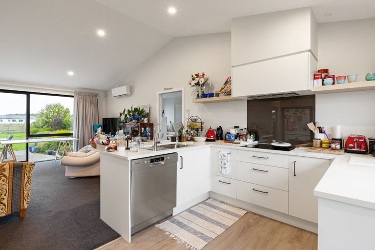 Photo of property in 14 Captain Stone Road, Te Kowhai, Hamilton, 3288