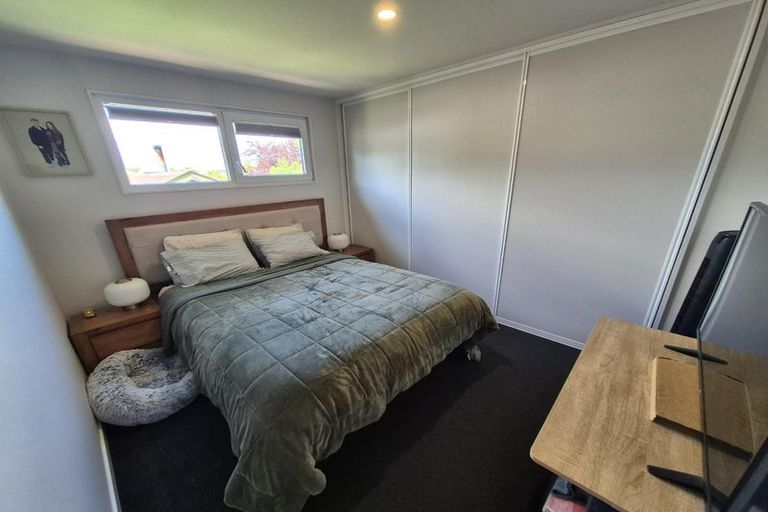 Photo of property in 2/88 Poulson Street, Addington, Christchurch, 8024