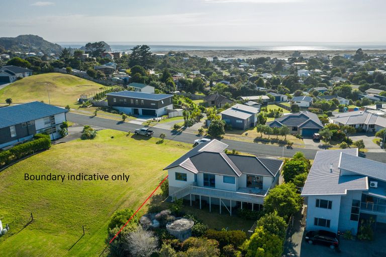 Photo of property in 17 Driftwood Place, Mangawhai Heads, Mangawhai, 0505