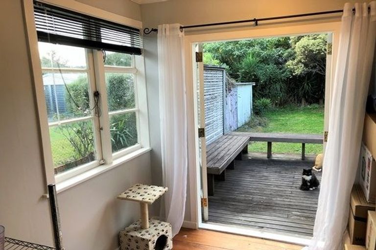 Photo of property in 15 Mcclintock Street, Whau Valley, Whangarei, 0112