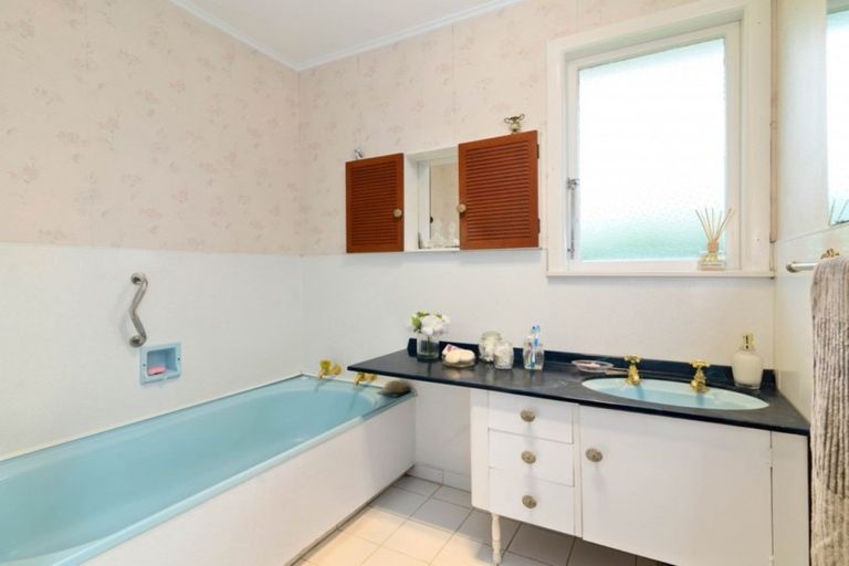 Photo of property in 1 Delphi Place, Sunnybrook, Rotorua, 3015