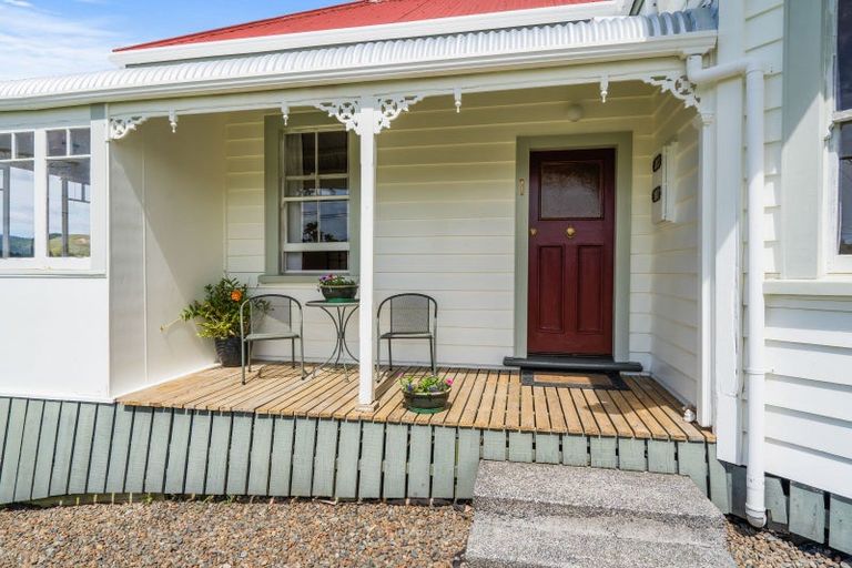 Photo of property in 1 View Road, Hikurangi, 0114