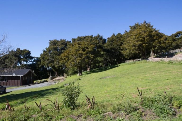 Photo of property in 54 Puriri Glade, Maungaturoto, 0588