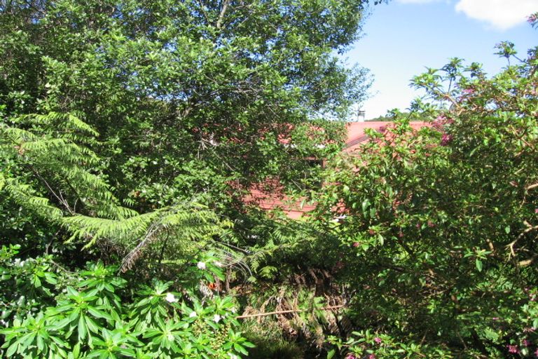 Photo of property in 360 Huia Road, Titirangi, Auckland, 0604