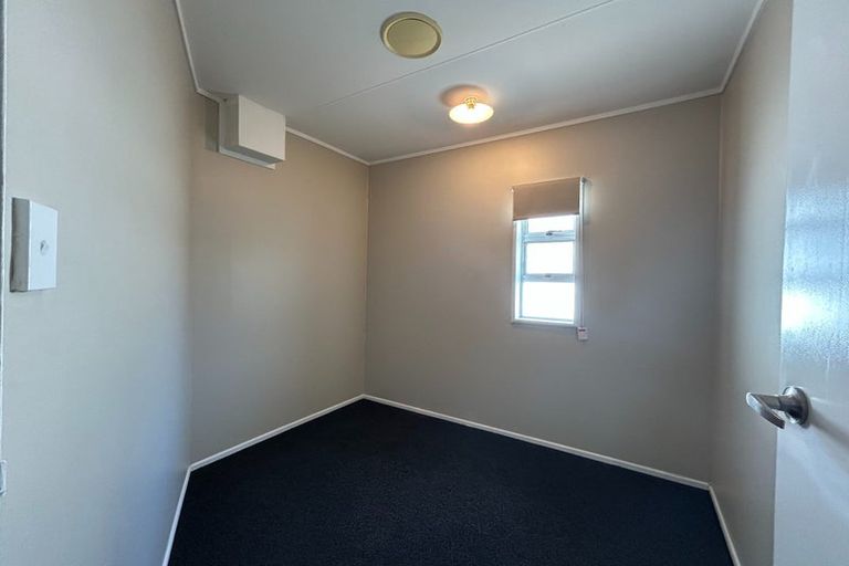 Photo of property in 19 Camellia Avenue, Bell Block, New Plymouth, 4312