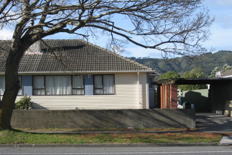 Photo of property in 379 Cambridge Terrace, Naenae, Lower Hutt, 5011