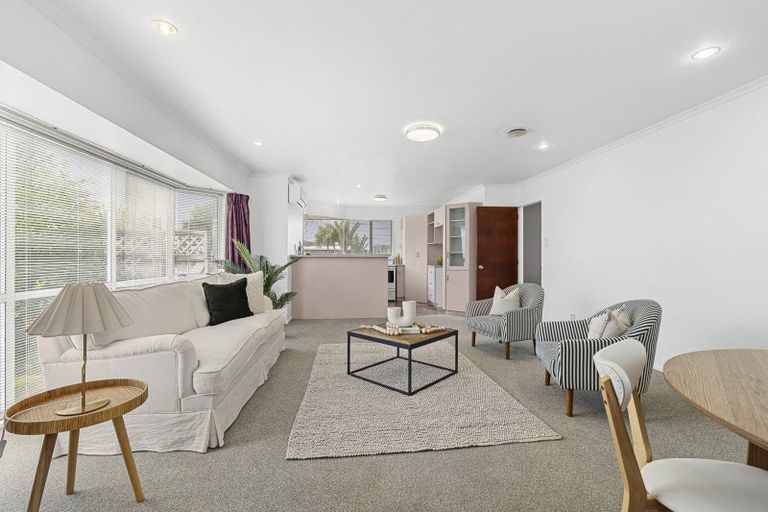 Photo of property in 3/39 Sackville Street, Fitzroy, New Plymouth, 4312