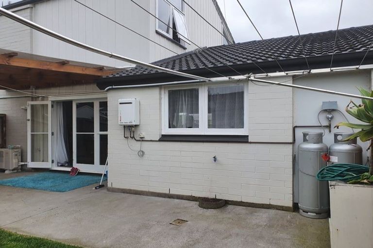 Photo of property in 11 Elm Street, Waiuku, 2123