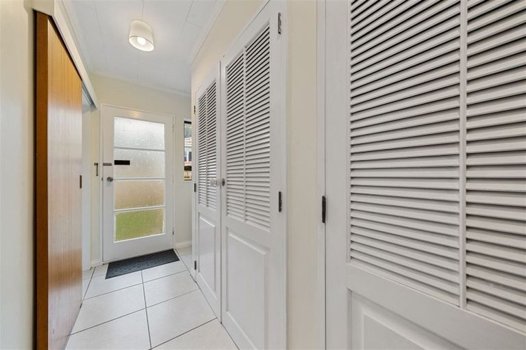 Photo of property in 26 Coates Street, Tawa, Wellington, 5028