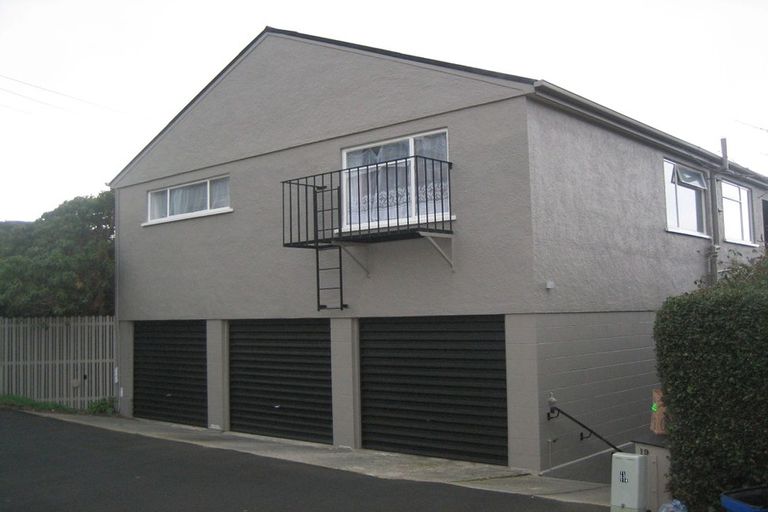 Photo of property in 2/19 Haddon Place, Dunedin Central, Dunedin, 9016