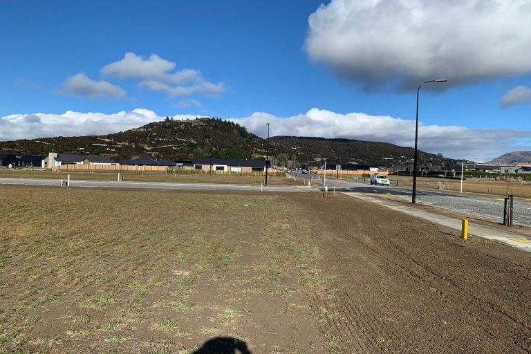 Photo of property in 1 Onyx Street, Albert Town, 9305