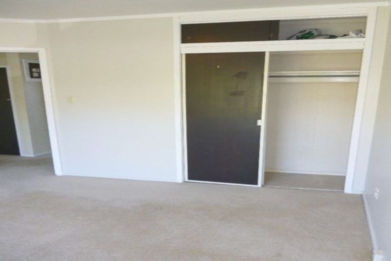 Photo of property in 1/11 Manuka Road, Bayview, Auckland, 0629