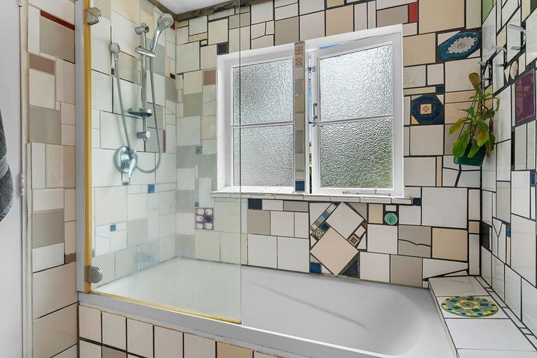 Photo of property in 3 Kelly Street, Baylys Beach, Dargaville, 0377