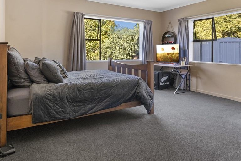 Photo of property in 13c Martin Avenue, Wakefield, 7025