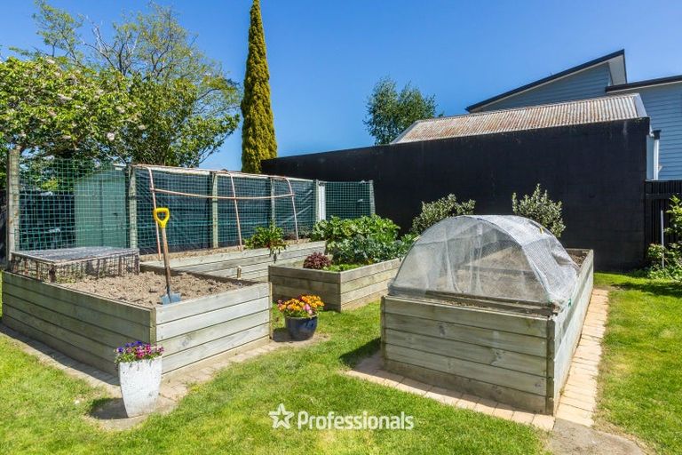 Photo of property in 53 Thackeray Street, Trentham, Upper Hutt, 5018