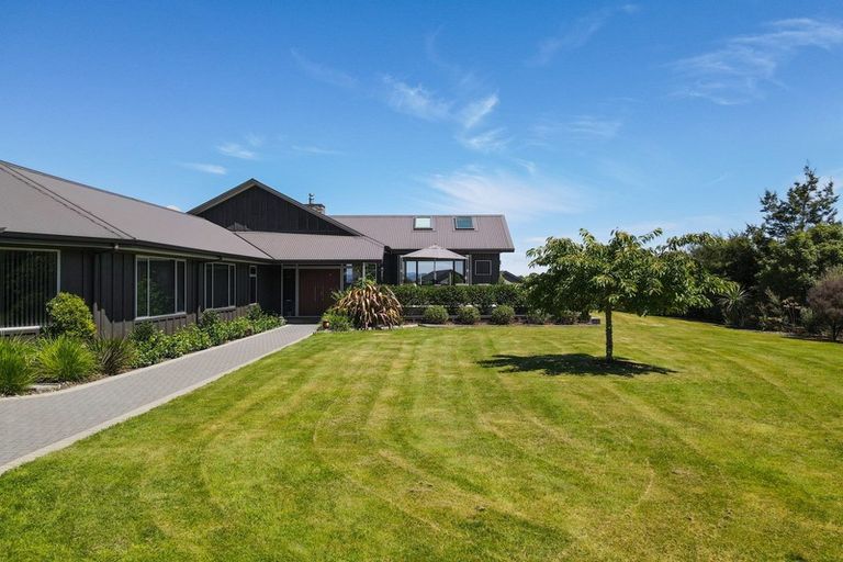 Photo of property in 36 Lacebark Drive, Kinloch, Taupo, 3377