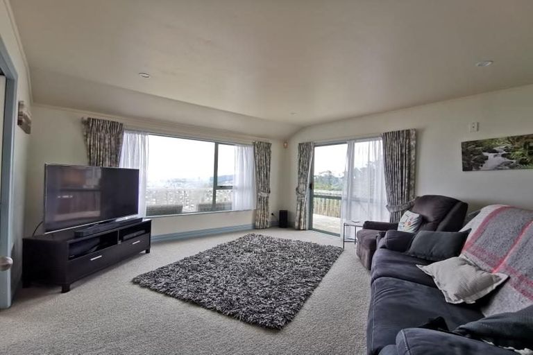 Photo of property in 3 Jaunpur Crescent, Broadmeadows, Wellington, 6035