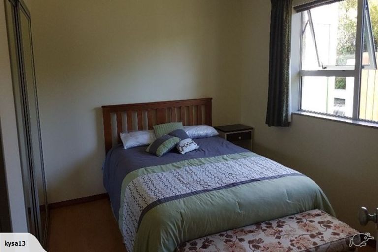 Photo of property in 98a Normandale Road, Normandale, Lower Hutt, 5010