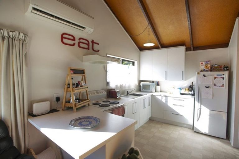 Photo of property in 215a Kiwi Road, Whangamata, 3620