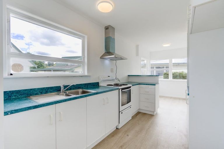 Photo of property in 37 Carrington Avenue, Hillcrest, Hamilton, 3216