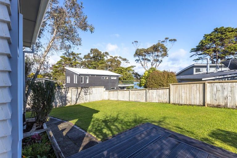 Photo of property in 34a Abbotleigh Avenue, Te Atatu Peninsula, Auckland, 0610
