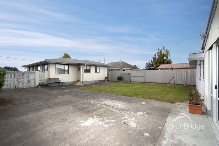 Photo of property in 82 Neill Street, Hornby, Christchurch, 8042