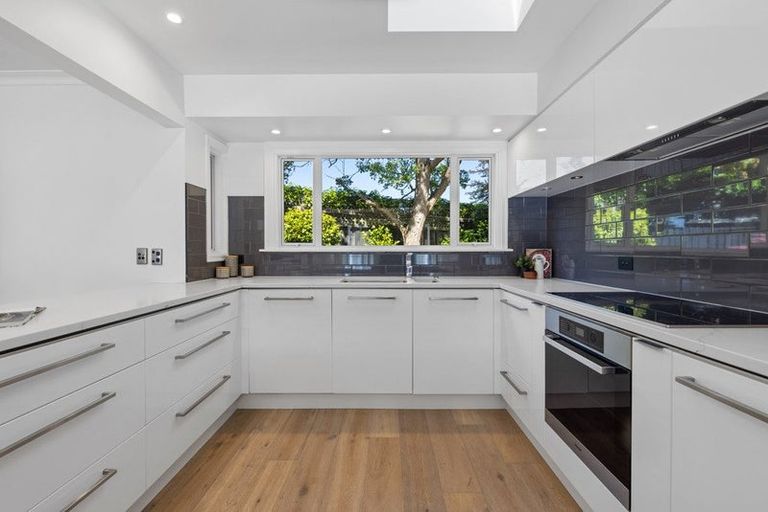 Photo of property in 12a Holmwood Road, Merivale, Christchurch, 8014