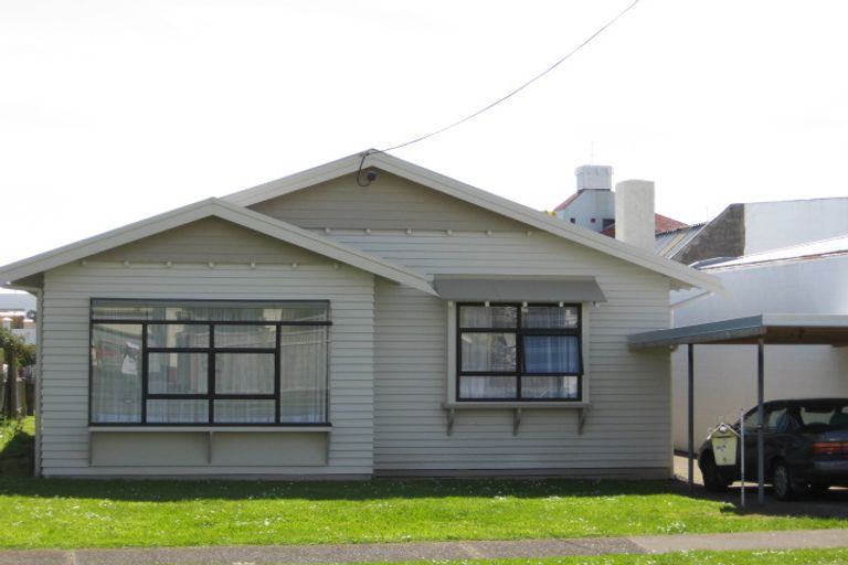 Photo of property in 85 Lemon Street, New Plymouth, 4310