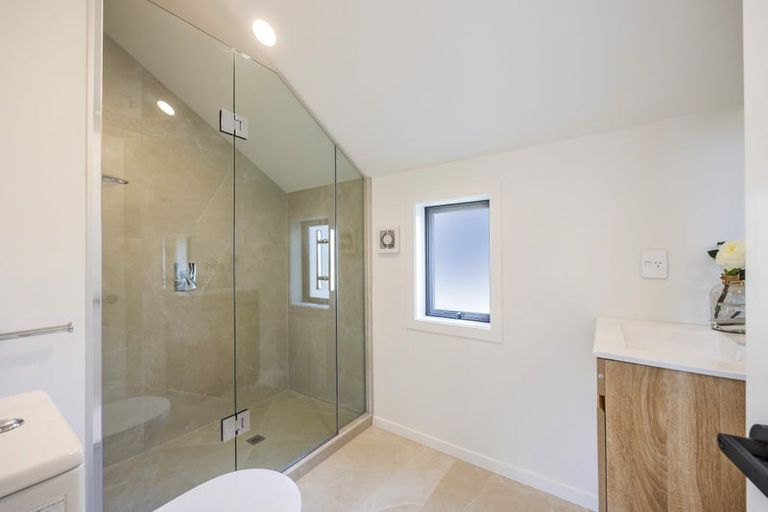 Photo of property in 7a Manuwai Road, Torbay, Auckland, 0630