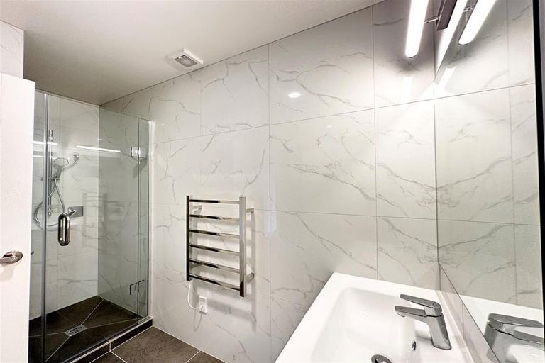 Photo of property in 22 Combat Street, Papakura, 2110