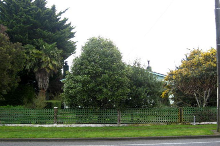 Photo of property in 450-454 High Street South, Carterton, 5713