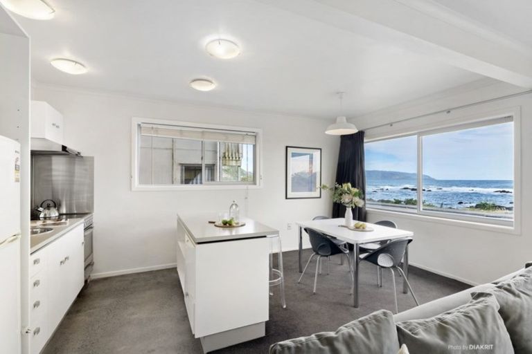 Photo of property in 144 Owhiro Bay Parade, Owhiro Bay, Wellington, 6023