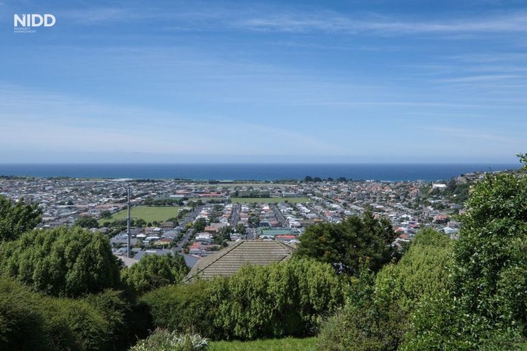 Photo of property in 135 Forfar Street, Clyde Hill, Dunedin, 9011