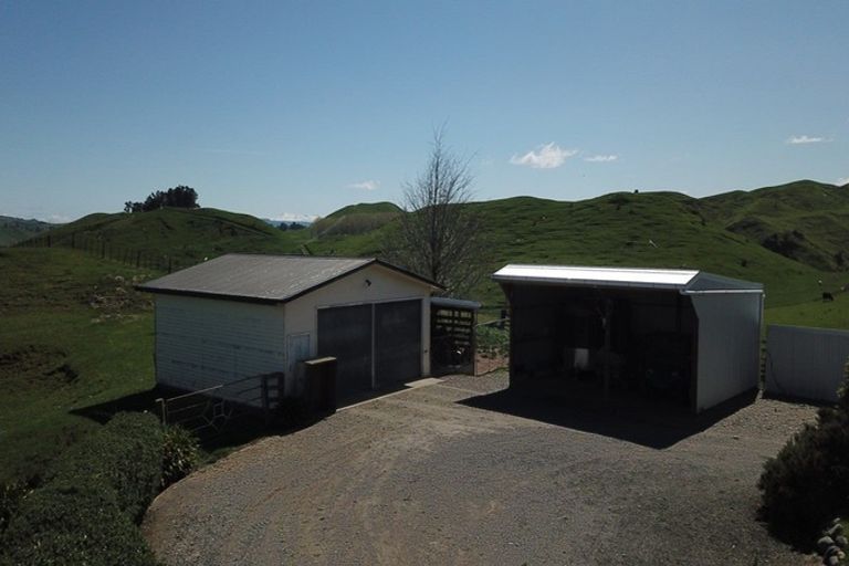 Photo of property in 71 Pukeokahu Road, Taoroa Junction, Taihape, 4793