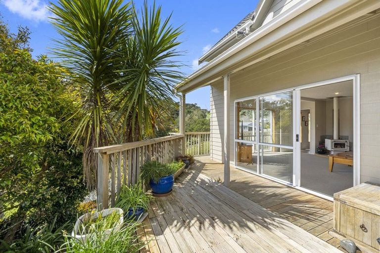 Photo of property in 1180 East Coast Road, Redvale, Albany, 0794