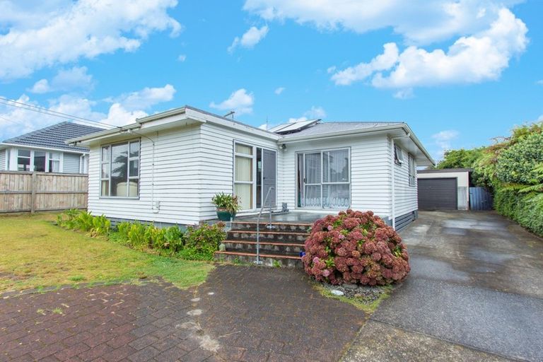 Photo of property in 10 Ian Street, Koutu, Rotorua, 3010