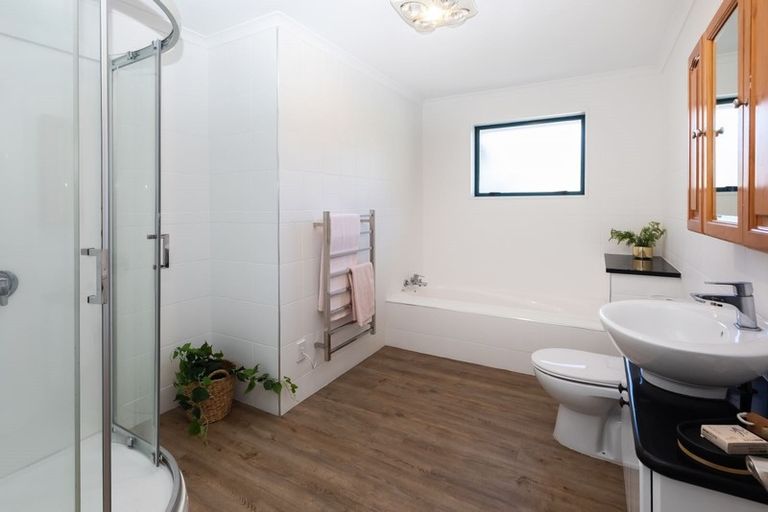 Photo of property in 25 Teal Close, Woolston, Christchurch, 8023