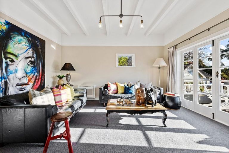 Photo of property in 3 Macmillan Avenue, Cashmere, Christchurch, 8022