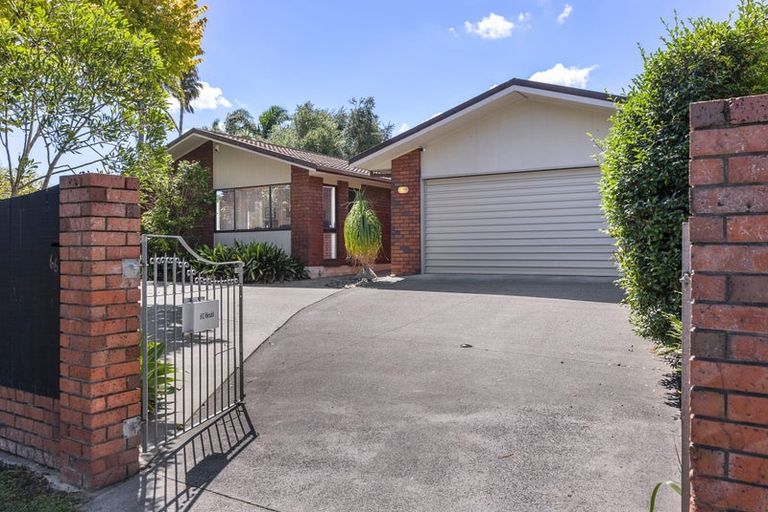 Photo of property in 66 Sunderlands Road, Half Moon Bay, Auckland, 2012