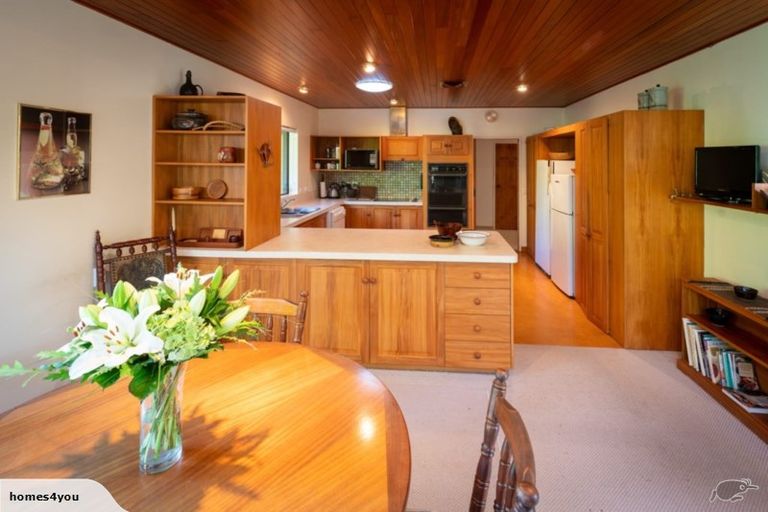 Photo of property in 17 Manly Street, Paraparaumu Beach, Paraparaumu, 5032