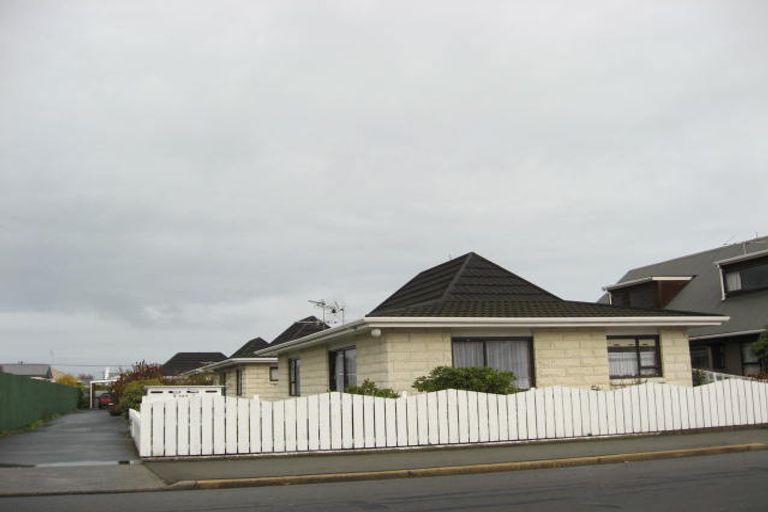 Photo of property in 157a Macandrew Road, South Dunedin, Dunedin, 9012