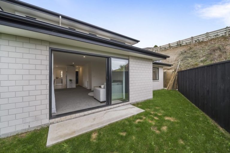 Photo of property in 14b Junction Street, Welbourn, New Plymouth, 4310