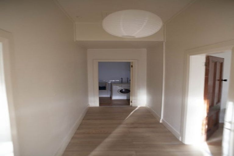 Photo of property in 77 Nairn Street, Mount Cook, Wellington, 6011