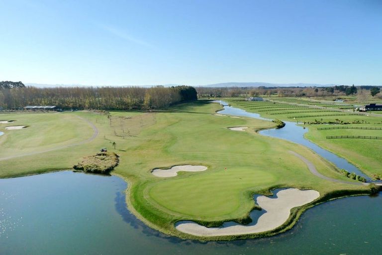 Photo of property in 3 Mara-kai Place, Pegasus, 7612