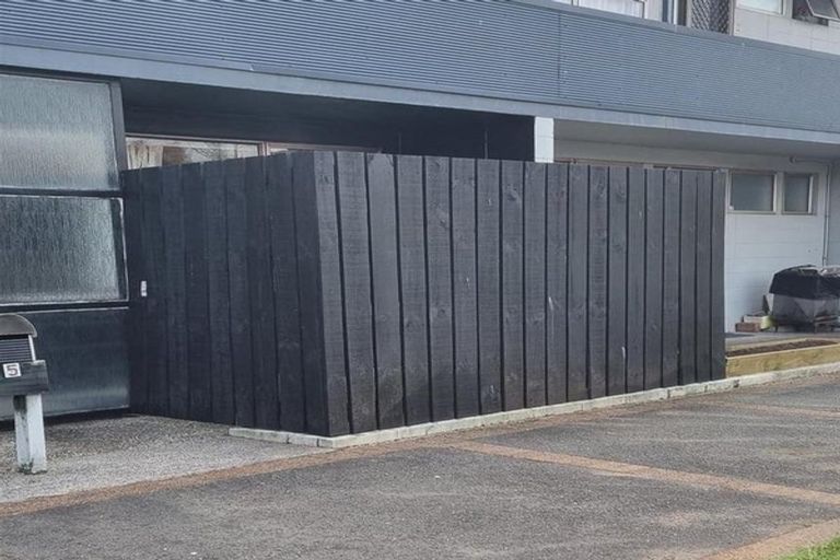 Photo of property in 1/1061 Pukaki Street, Rotorua, 3010