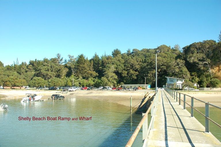 Photo of property in 28 James Mcleod Road, Shelly Beach, Helensville, 0874