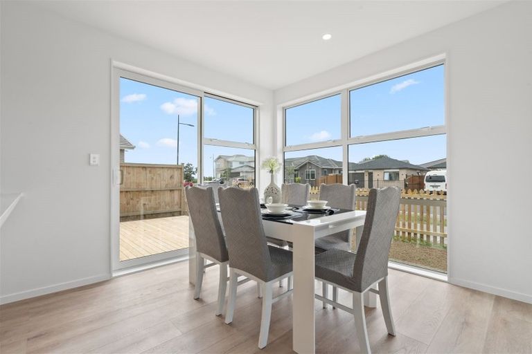 Photo of property in 3 Leatherwood Road, Takanini, 2110