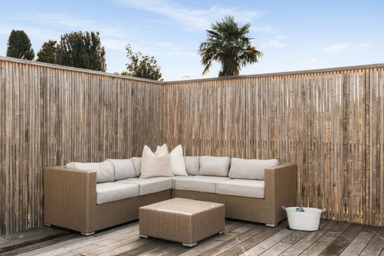 Photo of property in 16 Brown Terrace, Te Puke, 3119